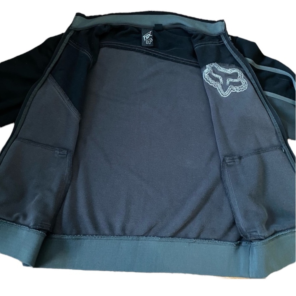 ✨Host Pick!✨ Fox Racing full zip sweatshirt jacket - Picture 3 of 9